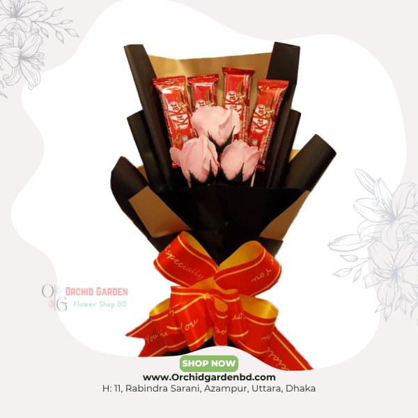 KitKat & Pink Rose Combo Bouquet