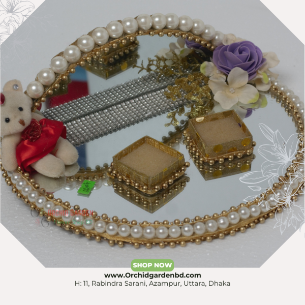 Pearl Rim Mirror Gift Tray – Teddy & Floral Edition